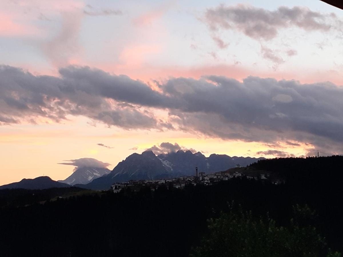 B&B Il Bucaneve Santo Stefano Di Cadore Exterior photo